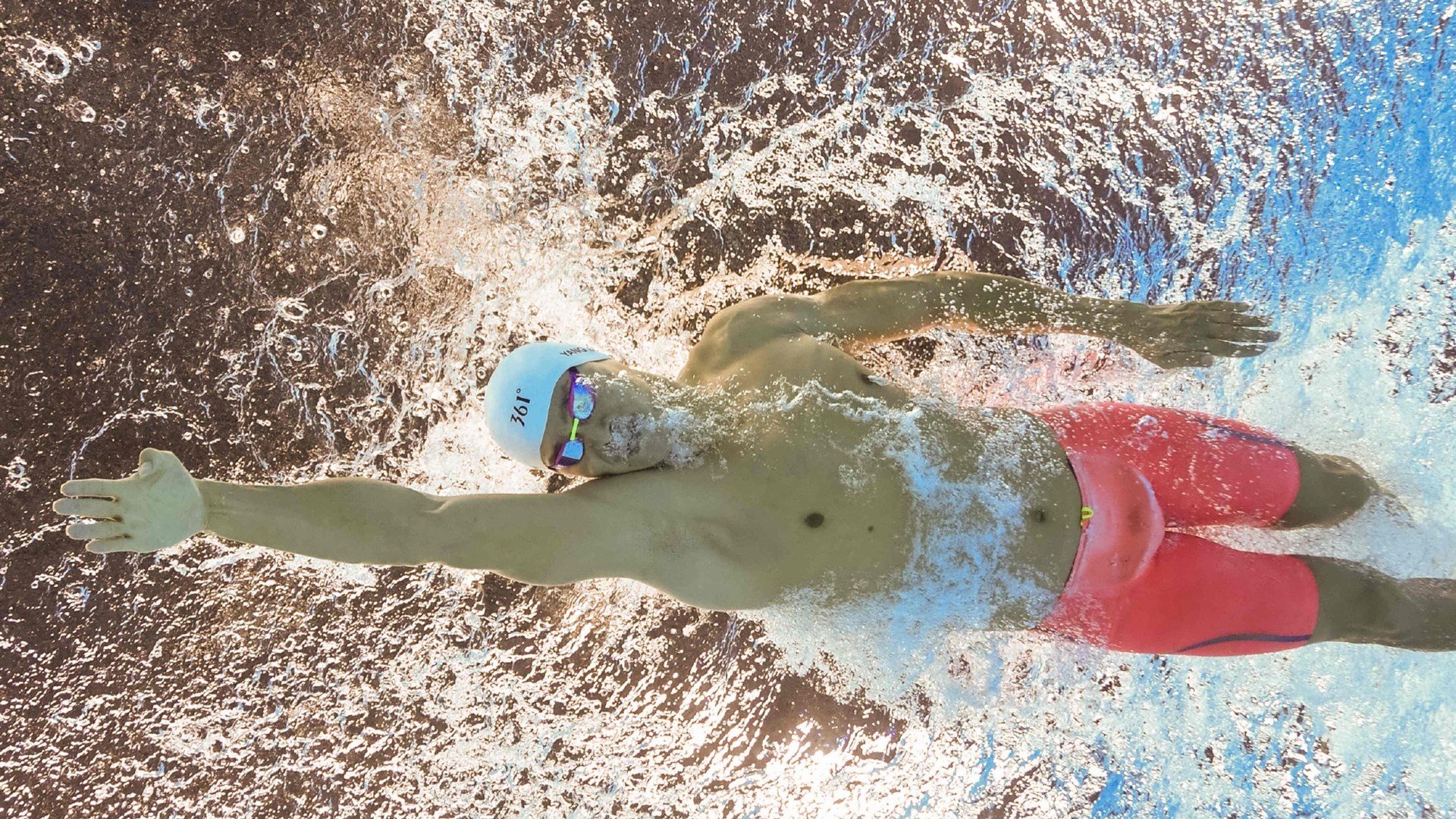 当约基奇在丹佛爆发，凯尔特人却在深圳打穿了次元壁